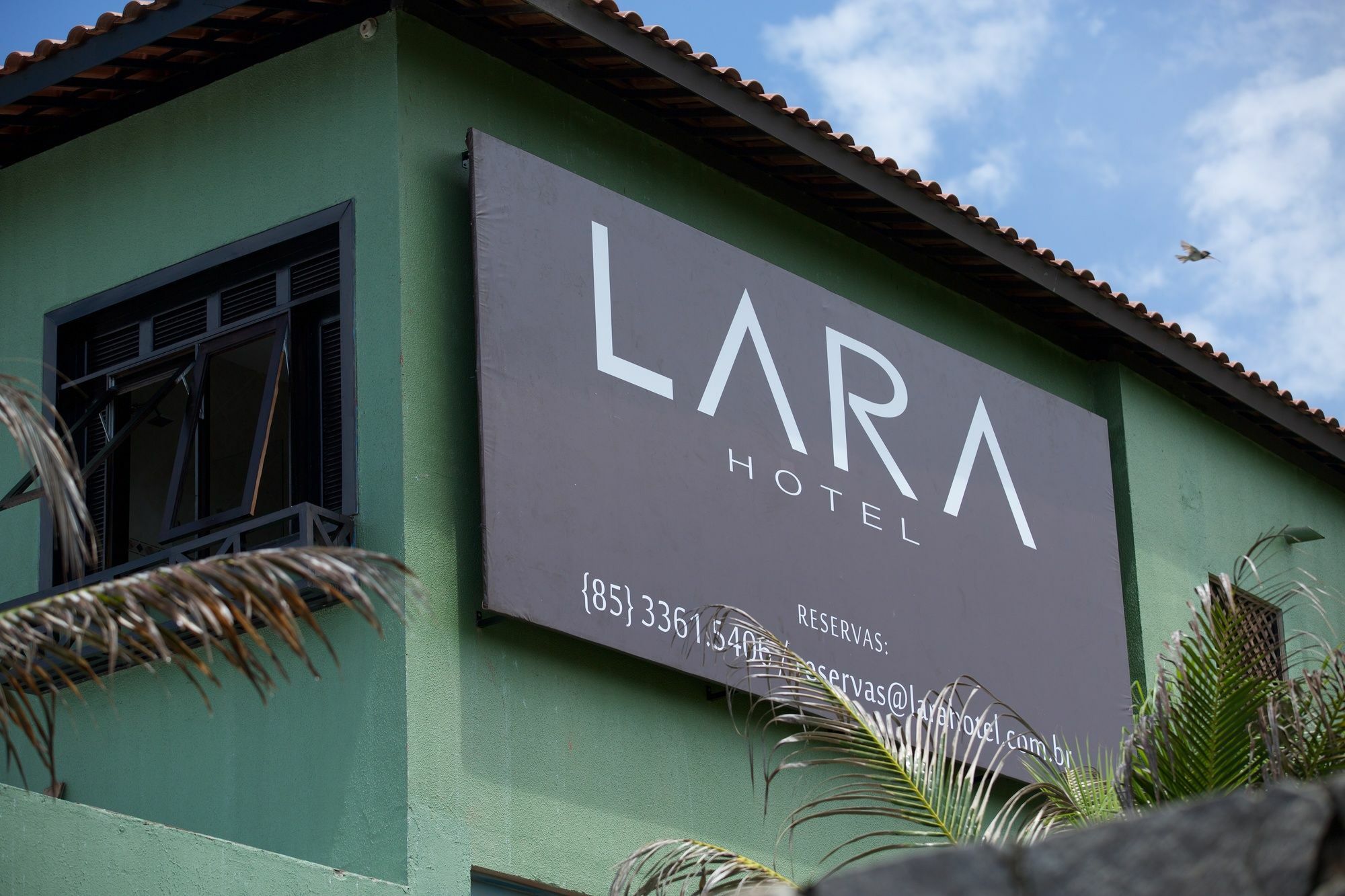 Lara Hotel Акірас Екстер'єр фото